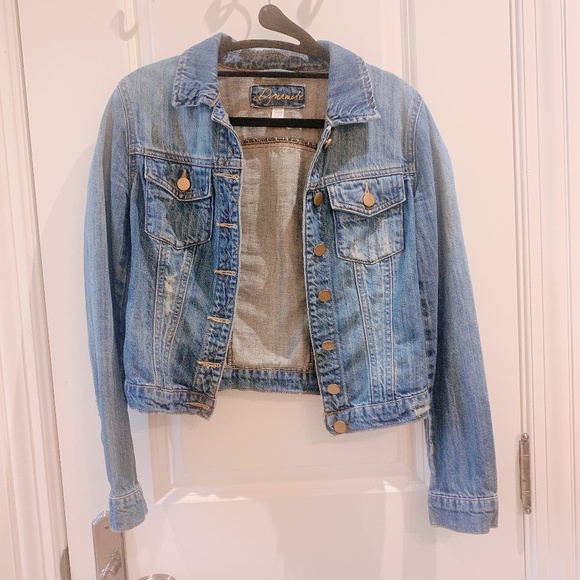 Jean Jacket - Picture 1 of 3